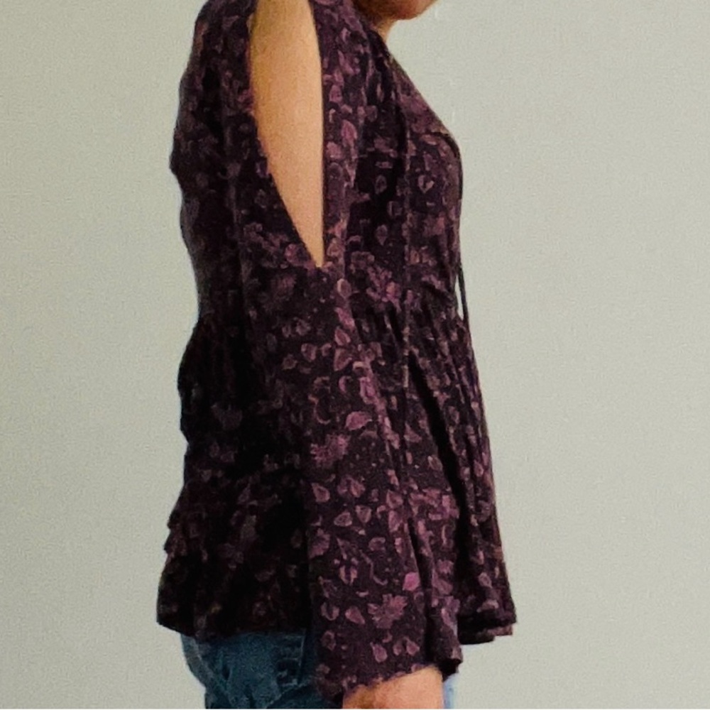Size XS American Eagle Outfitters Purple Floral Blouse - Picture 2 of 7